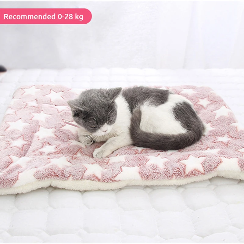 Soft Fluffy Pet Dog Blanket Cute Star Printing Pet Mat Warm Breathable Skin Friendly Cats And Dogs Bed Blanket Pet Supplies