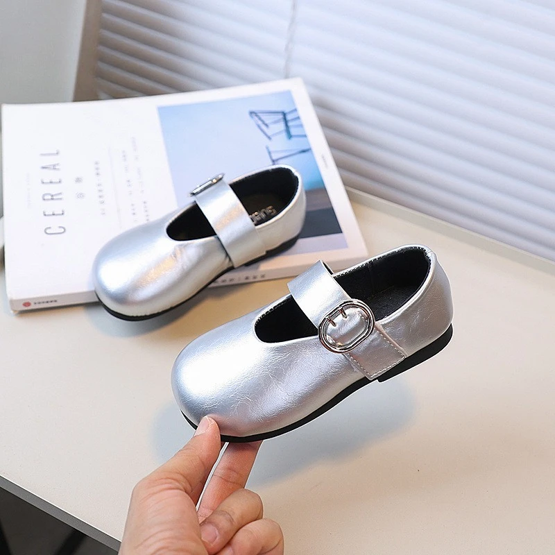 

Kids School Flat Shoes Spring Autumn Girls Princess Leather Shoes Soft Bottom Children Fashion Simple Causal Shoes Solid Color