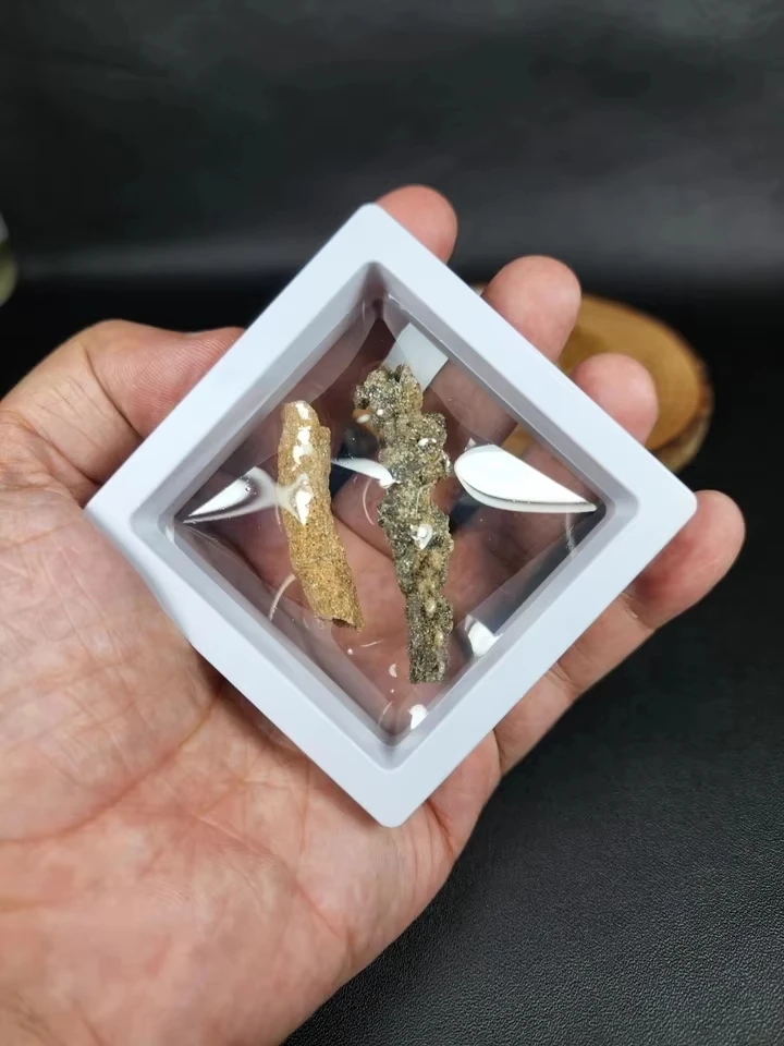 Fulgurite Lightning Glass . FULGURITE Stone . Lightning Strikes Sand . 15CT