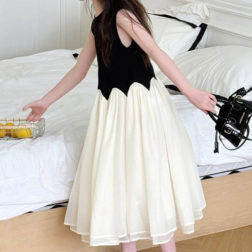

Round Neck Children Princess Dress Sleeveless Loose Korean Long Dress Black White Long Girls Splicing Mesh Skirt Girls