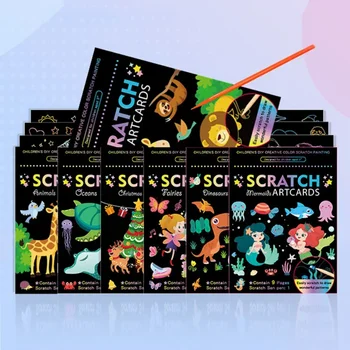 สี Magic Rainbow Scratch Art ภาพวาดกระดาษการ์ดชุดกระดานวาดภาพการ์ตูนสมุดระบายสีสําหรับเด็ก DIY ของเล่นเพื่อการศึกษาของขวัญ