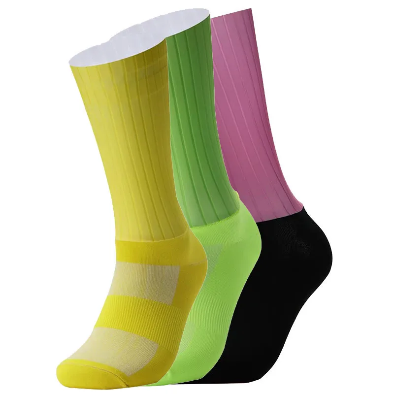 

High New Quality Non-slip Silicone Cycling Socks Bicycle Racing Professional Team Aero Socks Outdoor Running Sport Socks