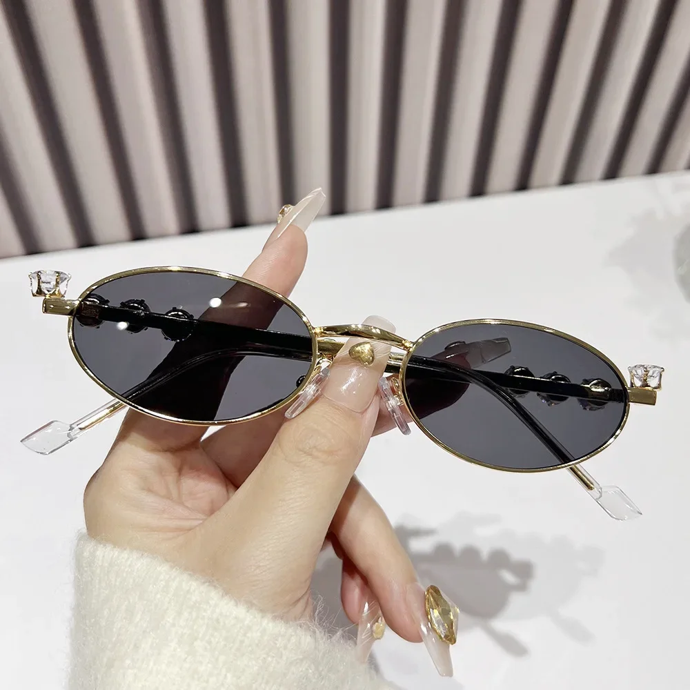 Luxury Diamond Metal Oval Frame Sunglasses for Women Small Frame Oval Sun Glasses UV400 Vintage Outdoor Eyeglasses Goggles image 3