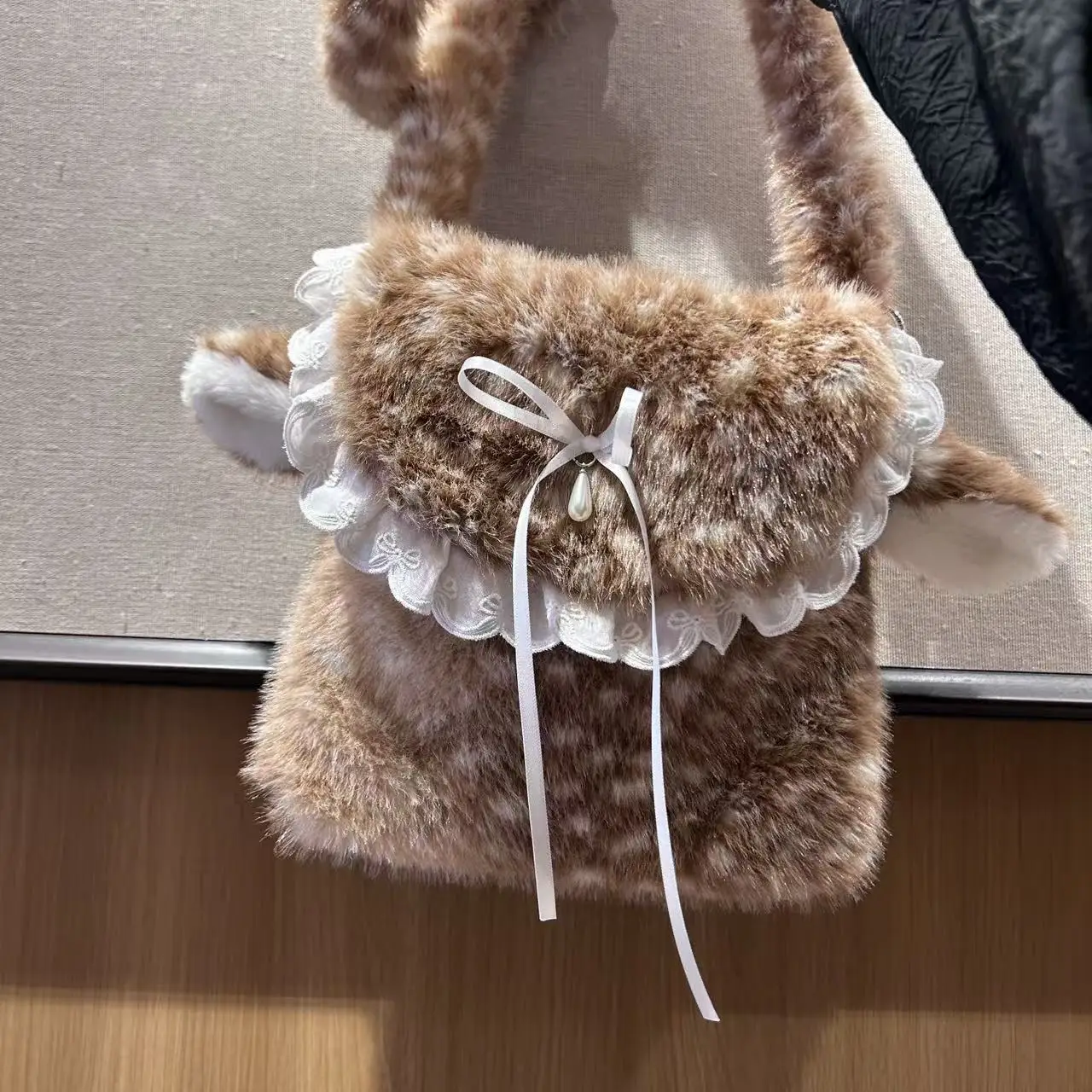 Serie di cervi invernali Borsa in peluche carina Donna giapponese Ins Portafoglio in pizzo di pizzo Kawaii Borsa per accessori Jk Lolita in pelliccia incrociata inclinata coreana