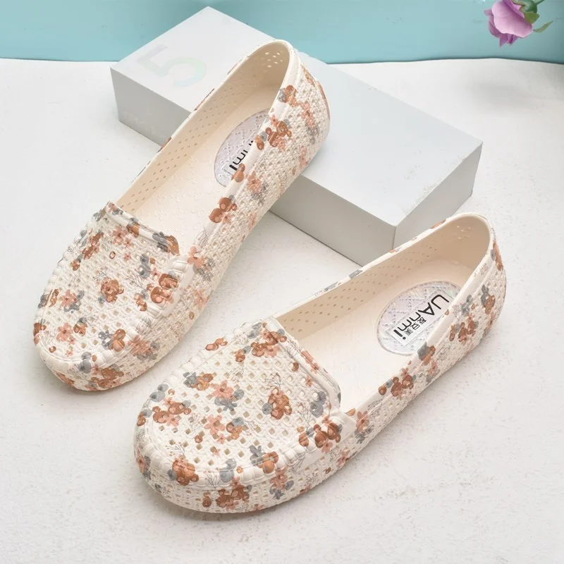 

Summer Floral Print Women's Sandals Plastic Flat Bot Clog oes Breathable Casual Slip-On round Toe Flat Heel White oes