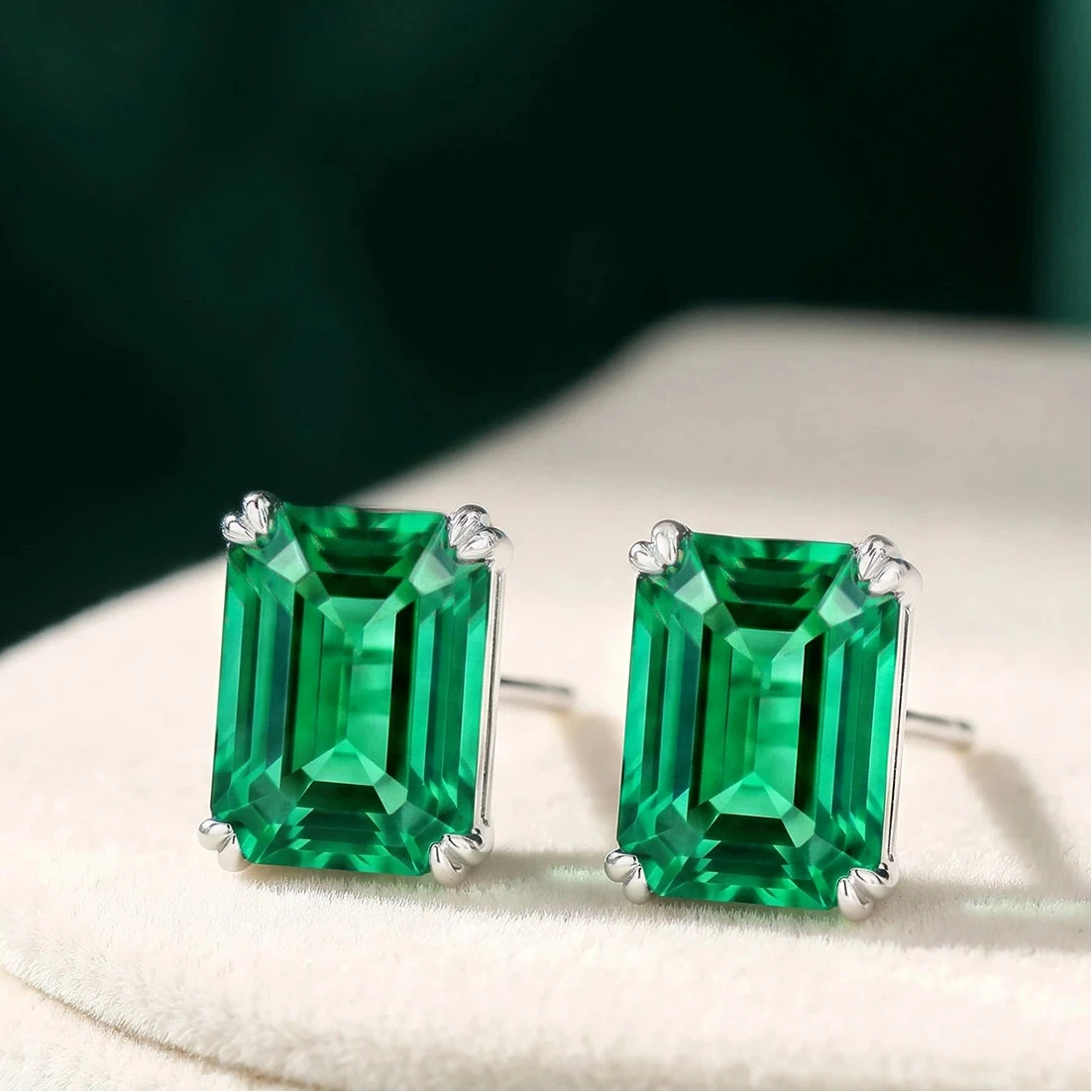 Fashion 5*7mm Lab Tsavorite 925 Sterling Silver Green Emerald Stud Earrings For Women