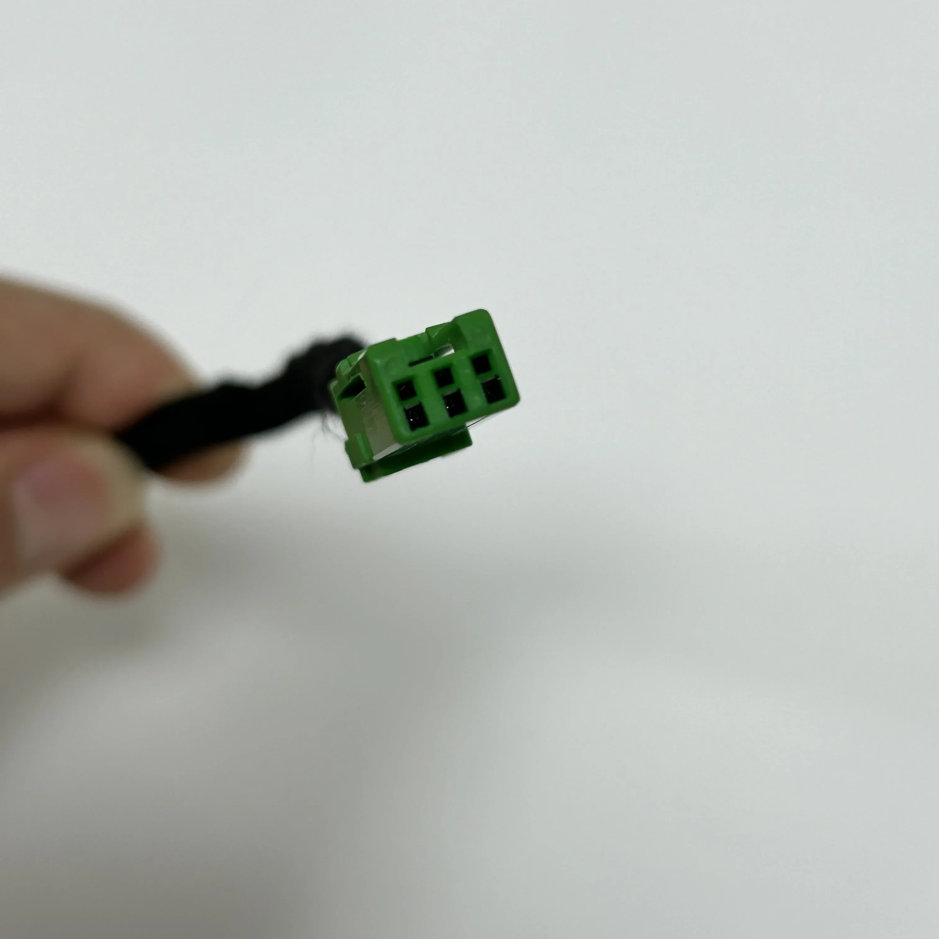 مناسبة لتركيب مجموعة فولفو للترحيب، عتبة، دواسة، ضوء صندوق السيارة، قابس 3P، حزام تمديد أنثى دوار 15 سم