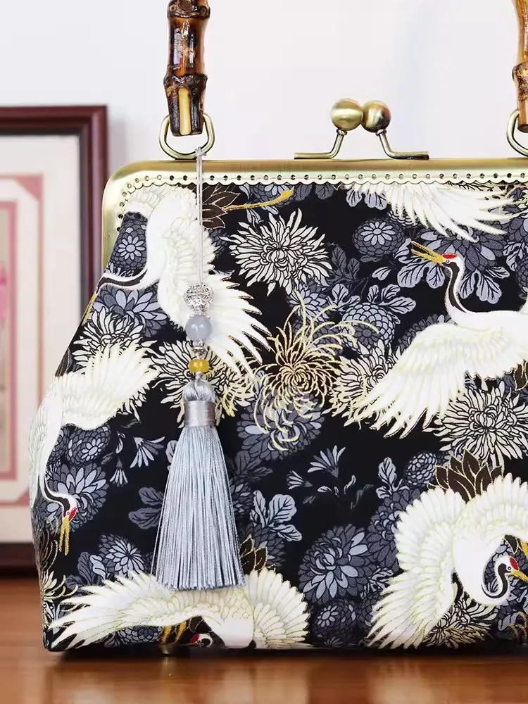 Vintage Japan Style Bag Bags Shell Lock Hand Bags Women Shoulder Crossbody Bag Chain Fringe Women's Handbags