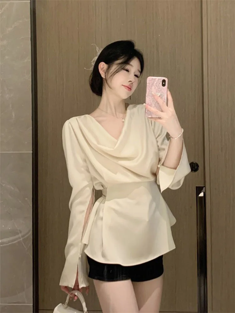 Elegante shirts dames chique bandage swingende kraag lange mouw satijn zomer nieuwe losse vintage blouse dames sexy tops