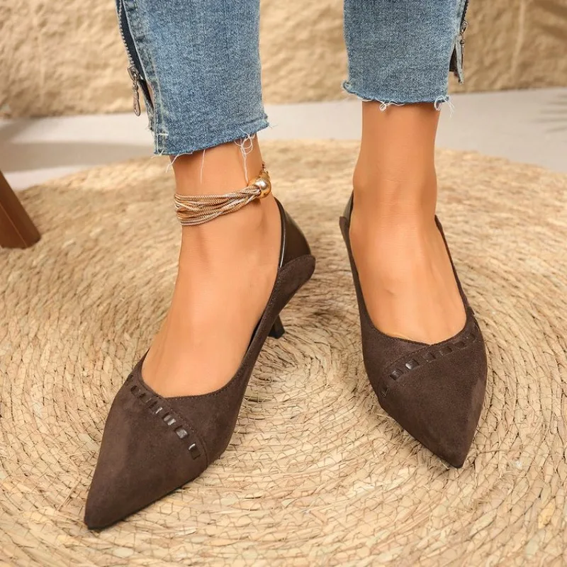 

Women'S Elegant Brown Pointed Toe Pumps with Tassel Detail - Stylish Mid-Heel Work Shoes Shoes
