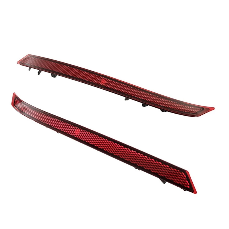 1 Pair Automotive Rear Bumper Reflector Bumper Reflector Strip ABS Red For Range Rover Velar L560 2017-2023 LR093435 LR093436