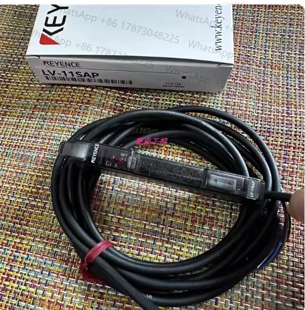 1PC CZ-H32 KEYENCE Original New Sensor