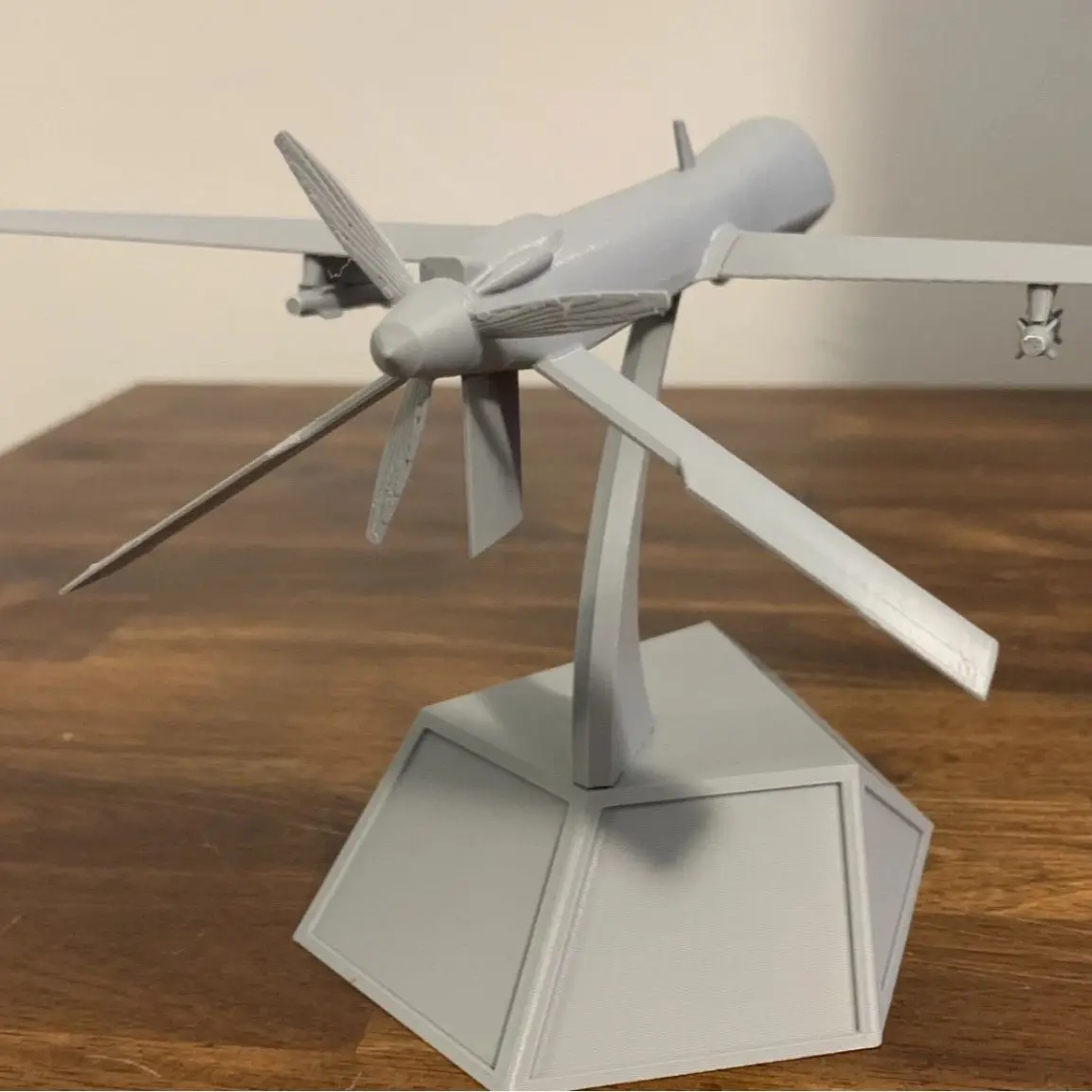 3D Printed US MQ-1B Predator Drone Realistic Static Model Airplane Ornament Toy
