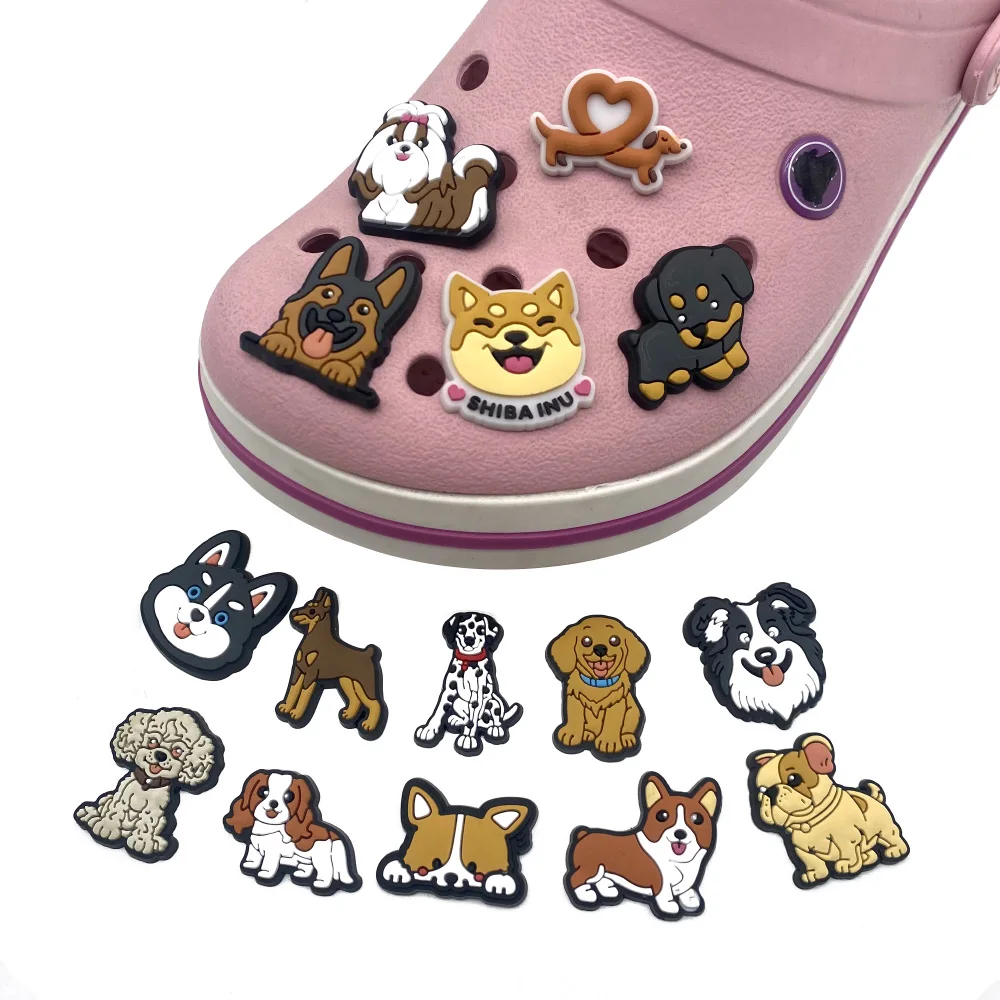 Schuh Charms 1pcs Hund Tier Cartoon niedlichen Stifte PVC DIY Sandalen Zubehör für Clogs Frauen Kinder Mädchen Party begünstigt Geschenke