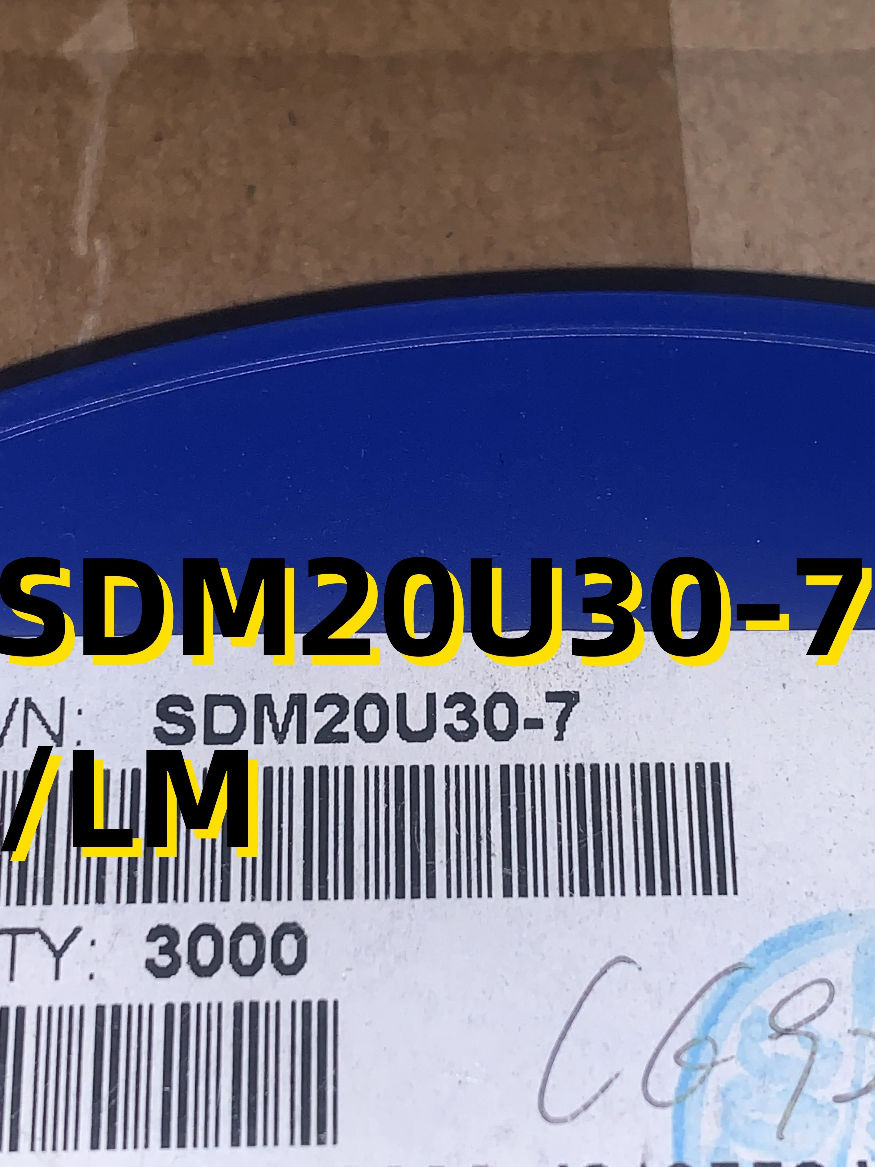 

Совершенно новый оригинальный комплект из 10 шт. SDM20U30-7 /LM