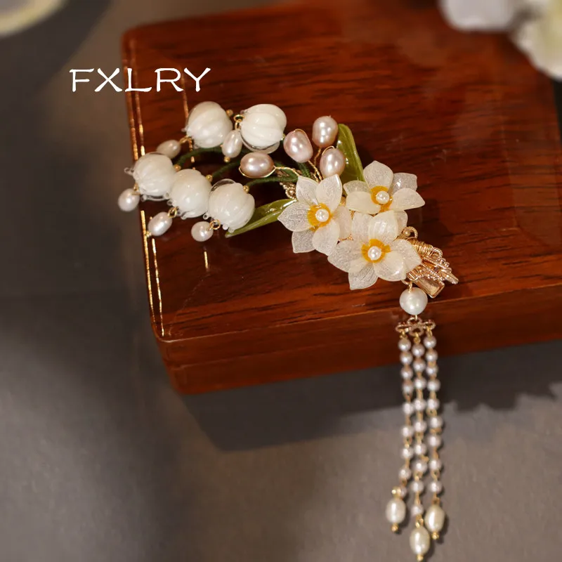 

FXLRY Original Handmade Natural Pearl Vintage Lily Of The Valley Antique Tassel Hairpin Side Bangs Clip Side Clip Hair