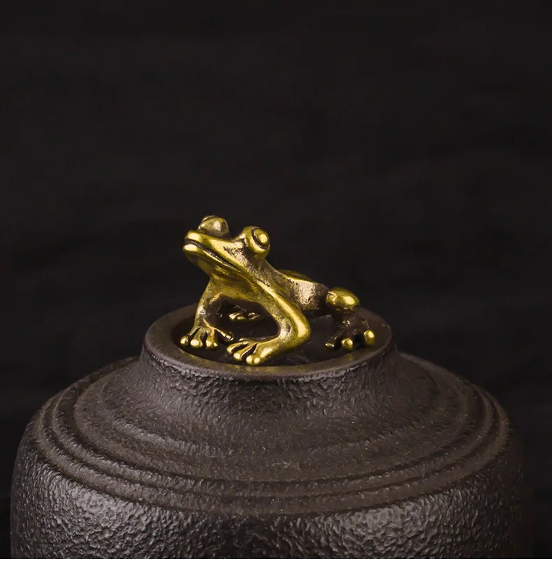 antique Brass frog craft Pendant desktop ornament Miniature Fitting desktop Pendant Accessories a1663