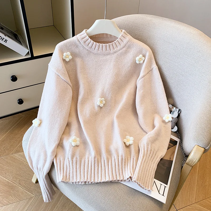 2026 Autumn New Temperament Simple Solid Color Casual Fashion Comfortable Flower Decoration Knitted Pullover Crew Neck Sweater