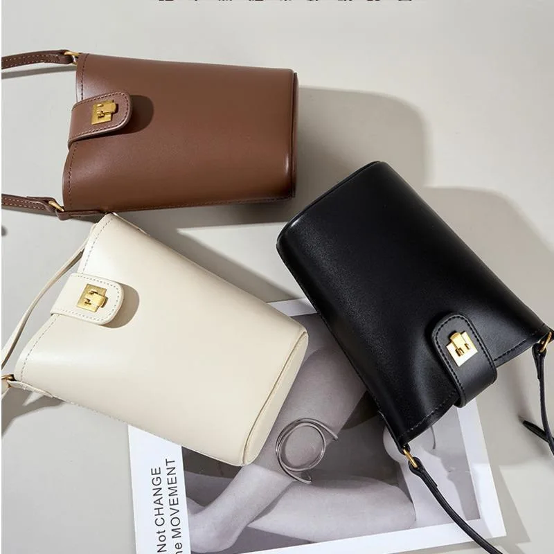 Mini sac en cuir minimaliste pour téléphone pour femme, sac sous les bras multifonctionnel, nouveau