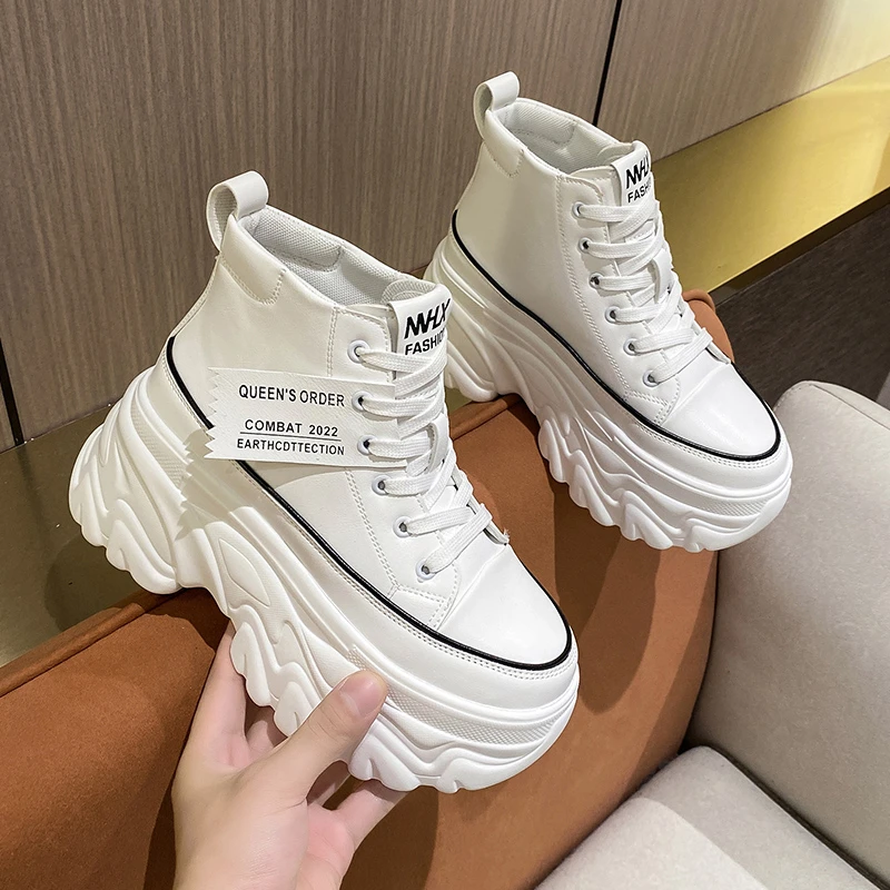 Women\'s High-top Sneakers Platform Wedges Autumn Fashion Shoes Woman Lace Up White Footwear Platform Thick Bottom Canvas2024