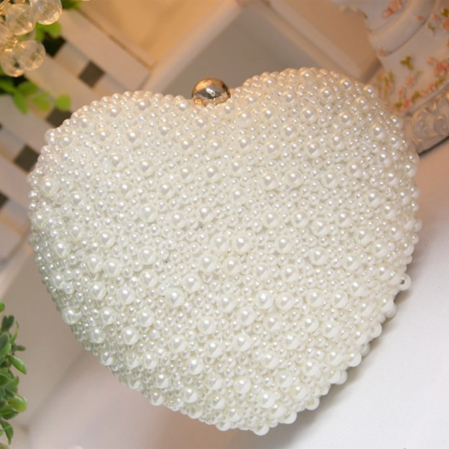 New Heart Shaped Full Pearls Beaded Women One Shoulder Bag Clutch Ladies Evening Banquet Dress Party Handbag Formal Dress Bag view 2