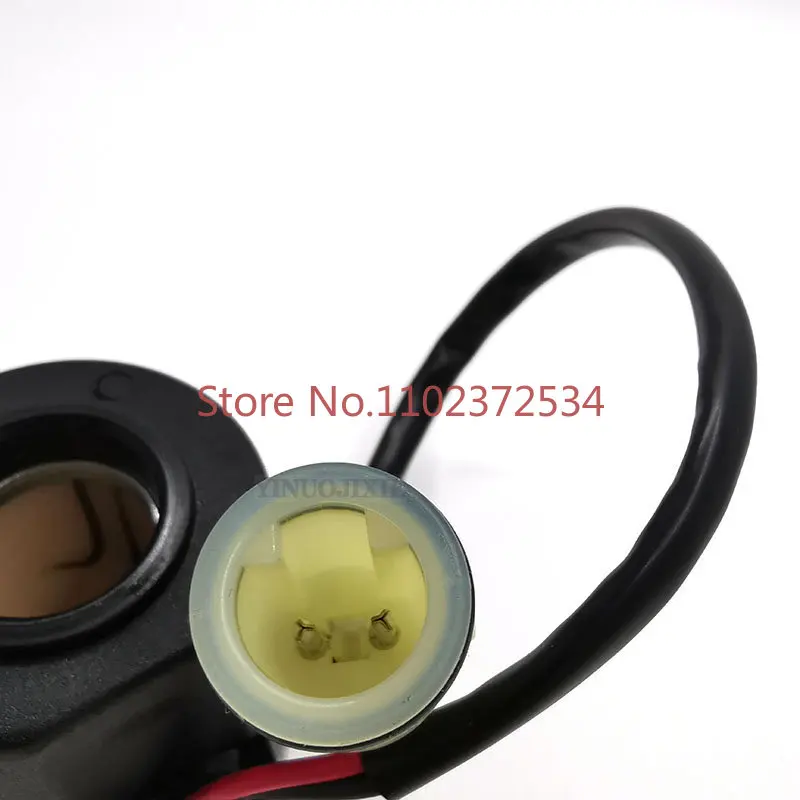 New 14527267 excavator accessories suitable for EC140B 210B 360B 480B solenoid valve coil old coil VOE14527267