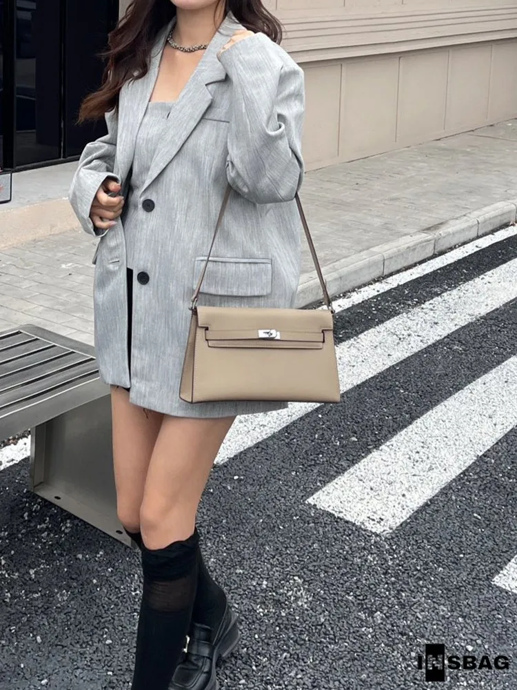 

2024 New Handbag Underarm Bag Women High Quali Leather Soft Handle Casual oulder Crossbody Bag Faionable Texture