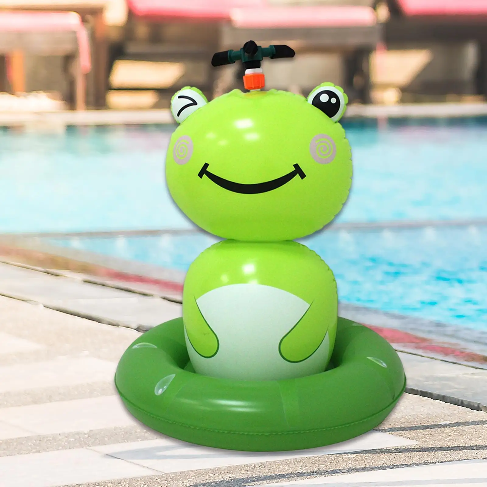 

Frog Bath Sprinkler Toy on The Grassland PVC Inflatable Water Spraying Frog Toy for Park Outdoor Activity Pool Yard Summer Fun