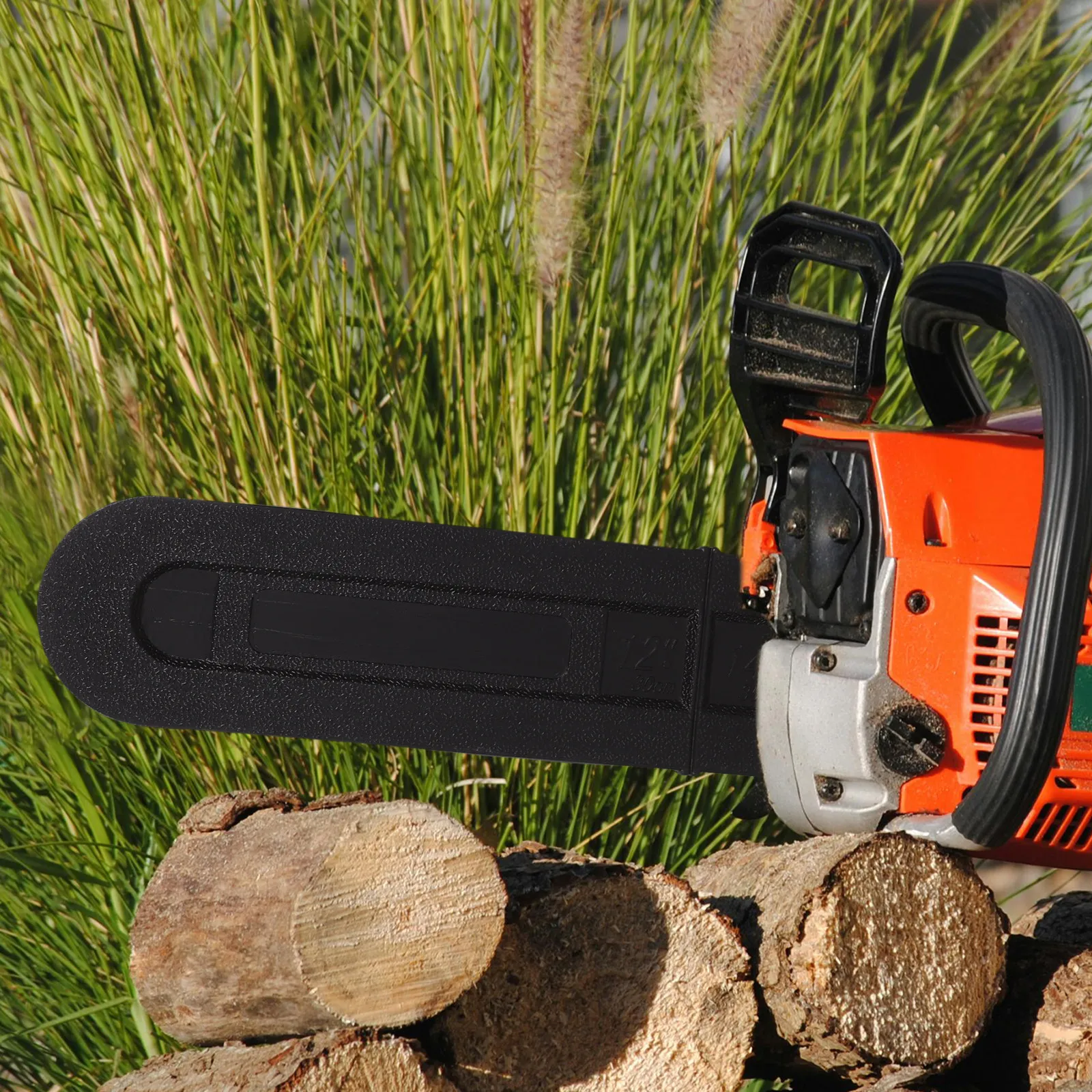 2Pcs 14-Inch Chainsaw Bar Cover Heavy-Duty Plastic Guide Sleeve Protector Easy Install Chainsaw Storage Case Outdoor Power Tools