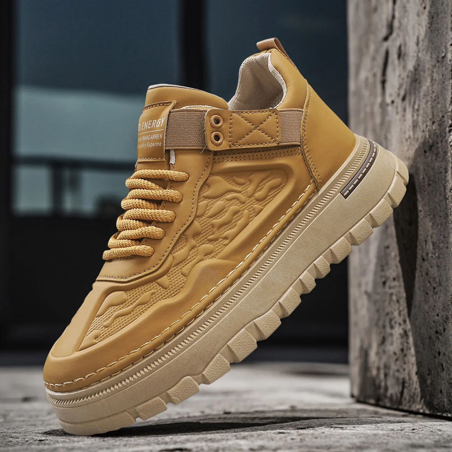 

Low-top Sneakers, Men's Fashionable Lace-up Thick-soled Shoes, British-style Outdoor Travel and Leisure Shoes