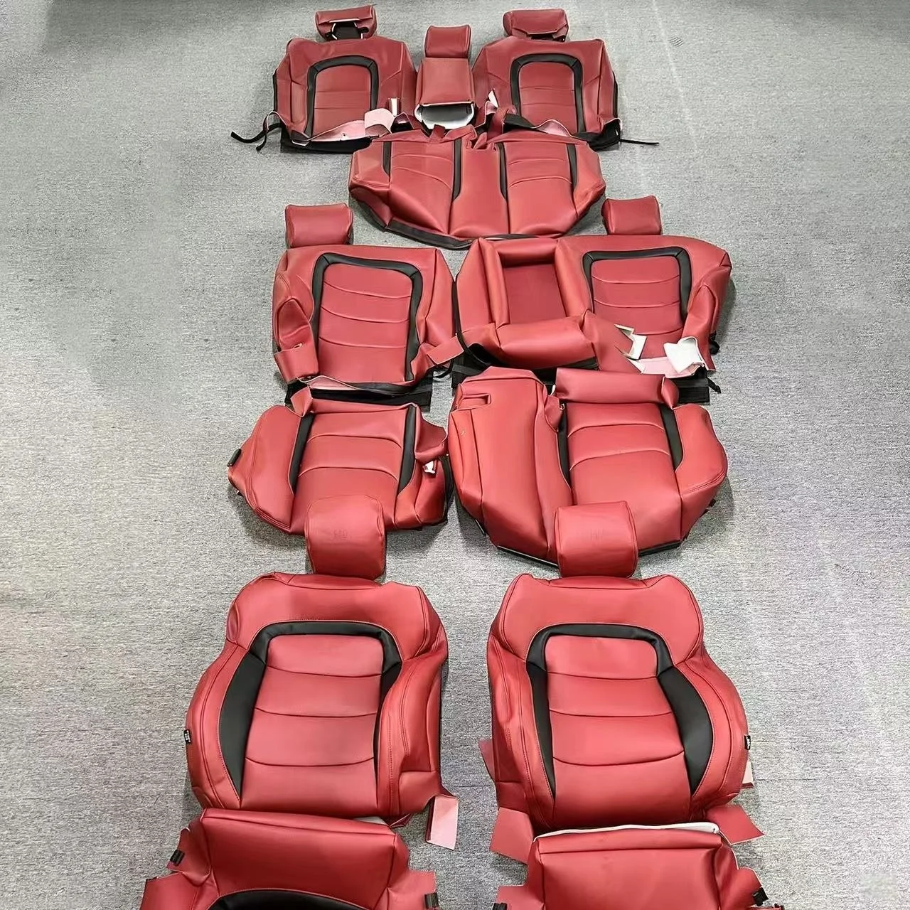

Hot-selling Wholesale of High-end Quality Seat Covers for Chery Seat Replacement in Red and Black Featuring Parquet Leather