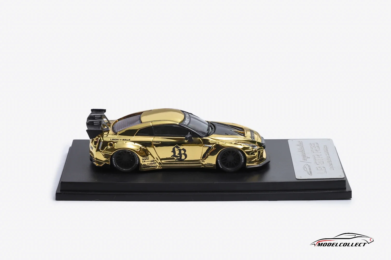 Modèle de voiture MC 1:64 R35 Chrome Gold, version personnalisée