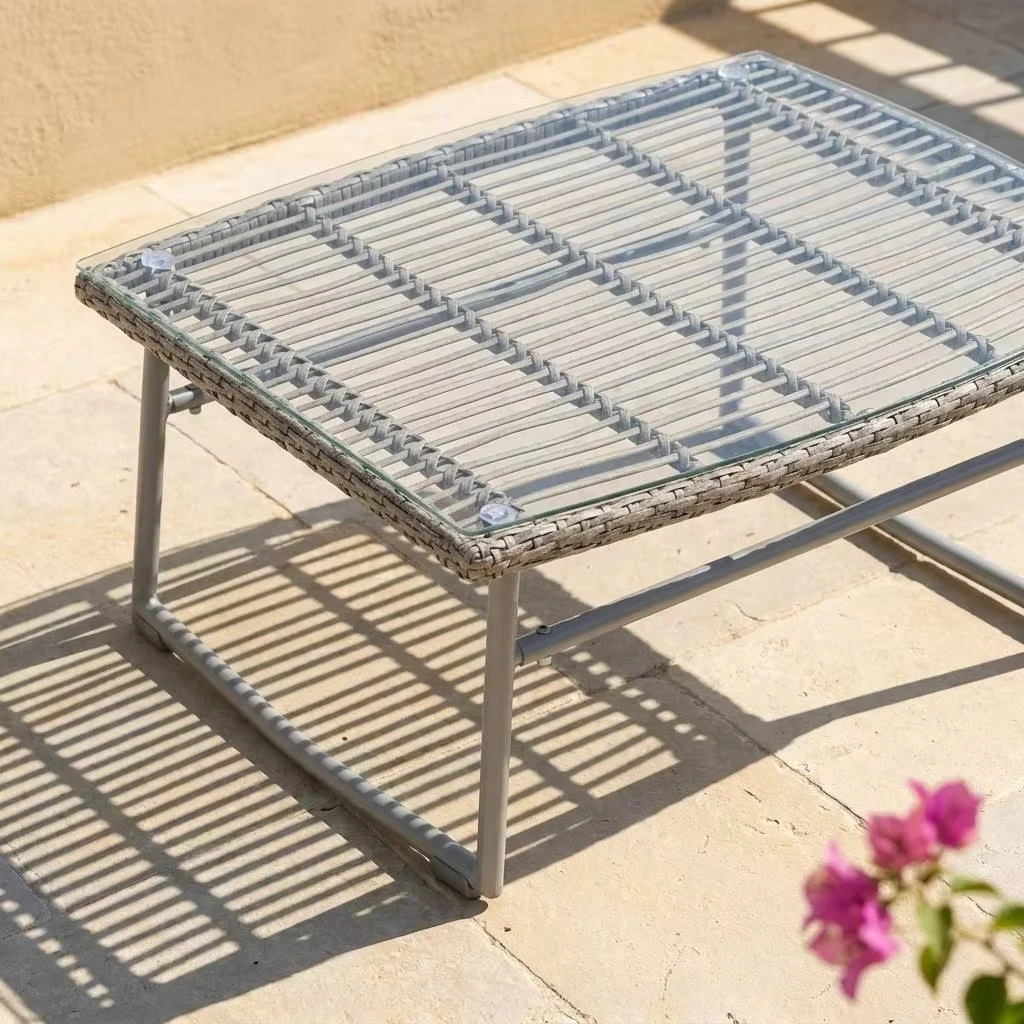 do- Celje Contemporary Rattan Coffee Table with Aluminium Frame and Tempered Glass Top for Outdoor Hotel Courtyard Use