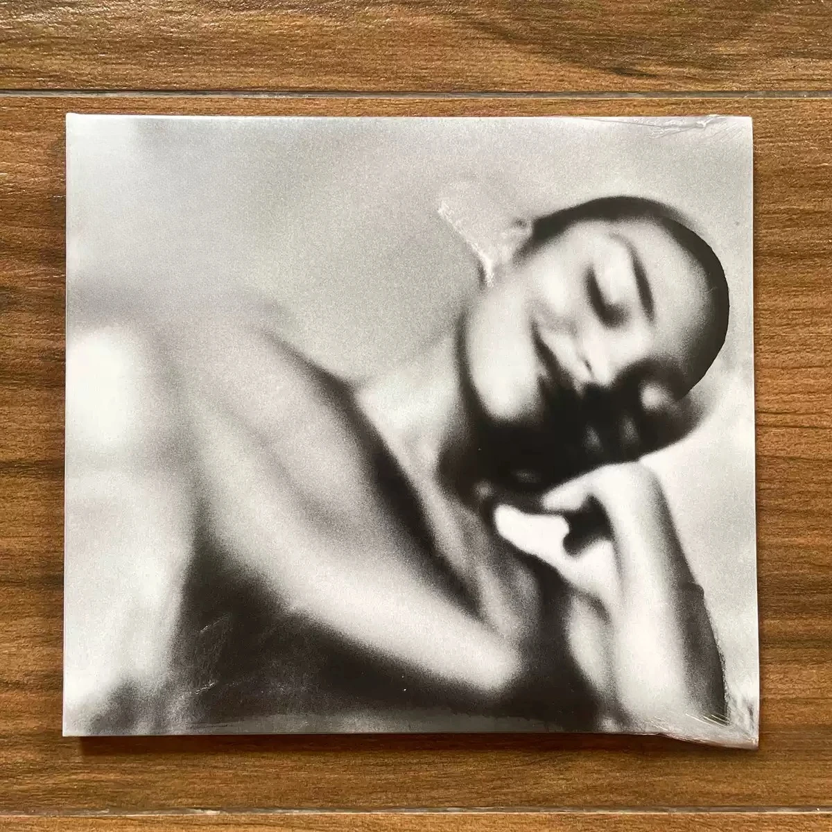 

The Art of Loving CD Album, Contemporary Neo-Soul & R&B with Smooth Vocals, Emotional Ballads and Laid-Back Modern Production