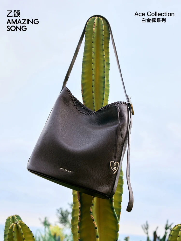 Amazing Song Original Design Love TA Woven Bucket BagTop Grain Leather Women Casual Shoulder Bag Summer Collection view 6