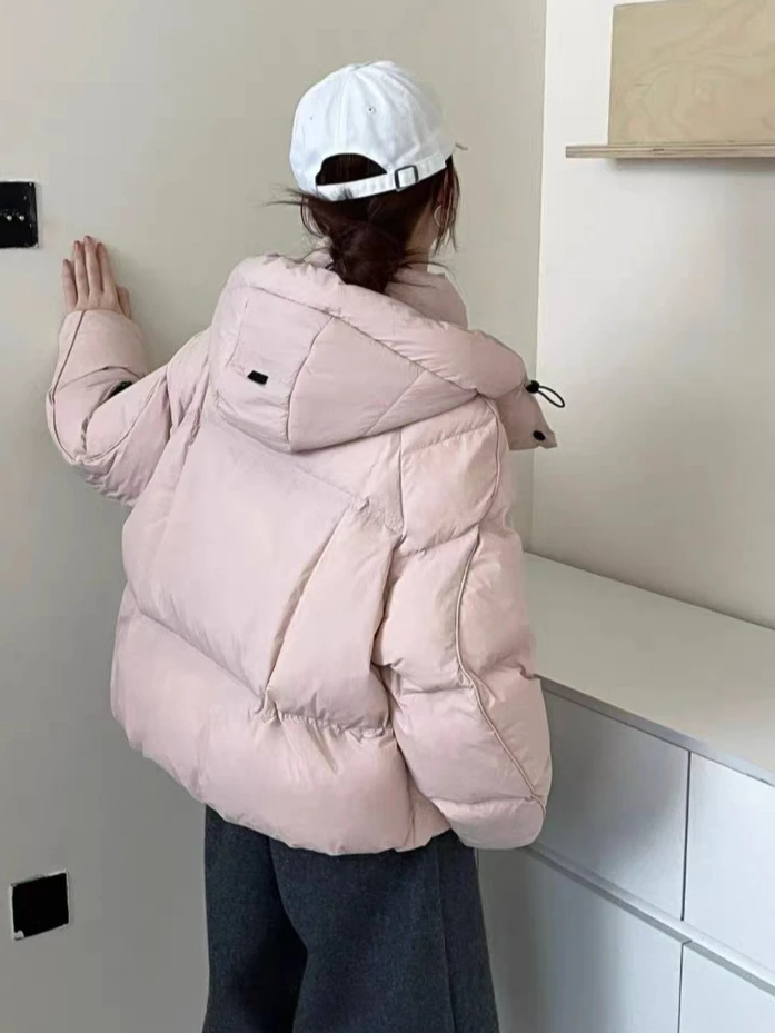 เสื้อแจ็คเก็ตขนเป็ดผู้หญิงแบบใหม่ ฤดูใบไม้ร่วง/ฤดูหนาว ปี 2025  แบบมีฮู้ด สไตล์ลำลอง  ให้ความอบอุ่น  แบบสั้น