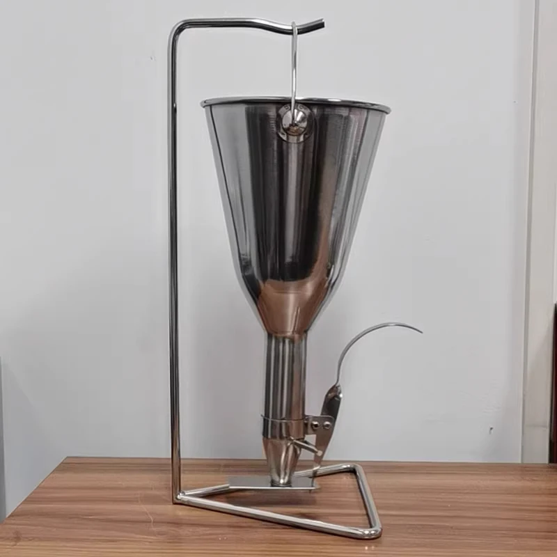 Stainless steel sugar funnel baking funnel octopus ball sprinkler manual control Desserts with a fixed amount of sugar