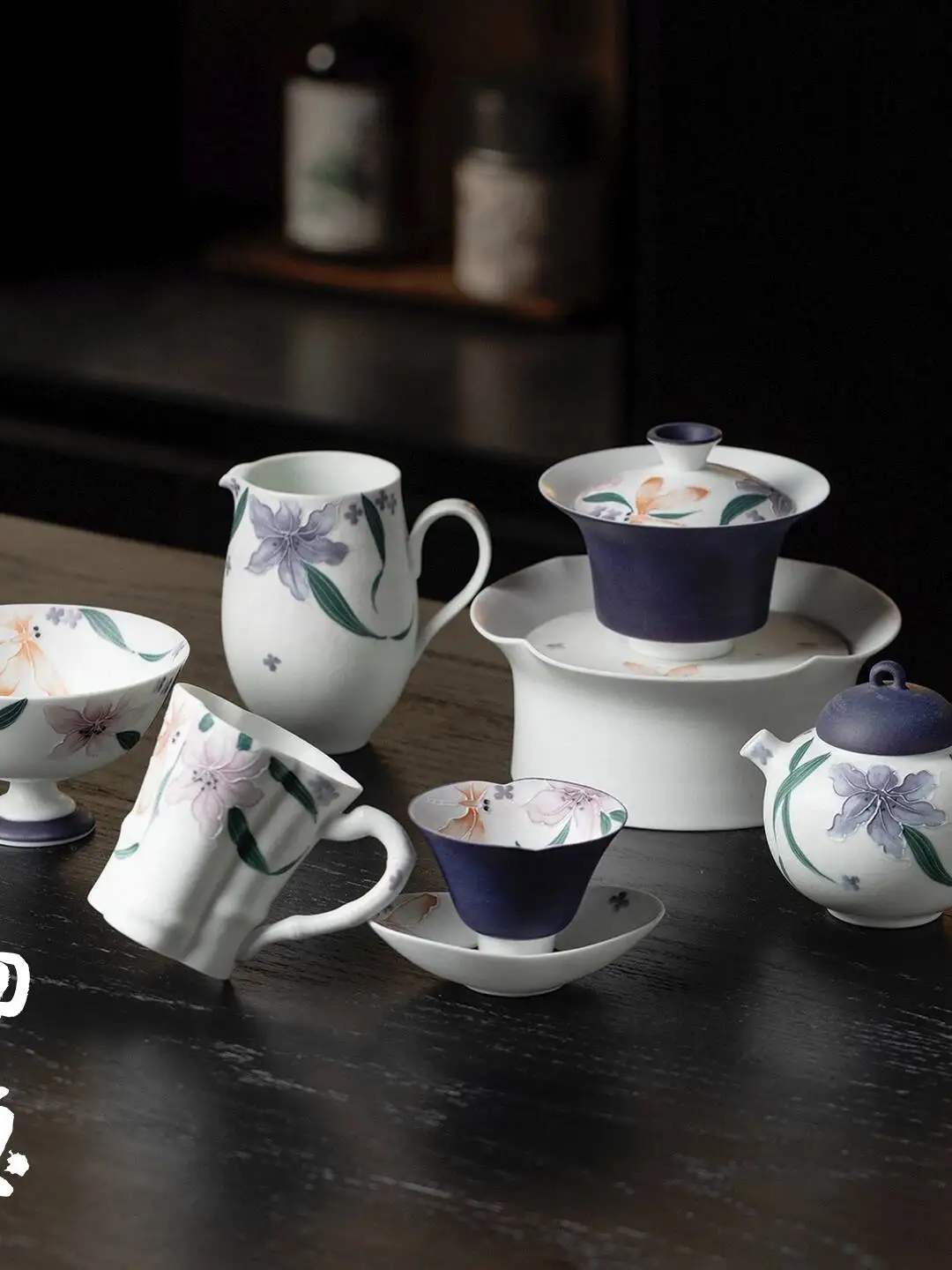 

Wuyintang purple Cloud Hand Painted Dragonfly Kung Fu Set For Home Use Chinese Style Pot Tea Maker