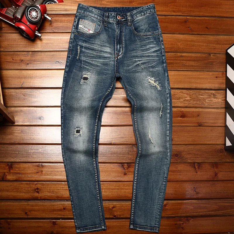 Jeans rasgado retrô masculino, calça comprida casual, remendo elástico reto fino, moda azul que combina com tudo, faz o velho