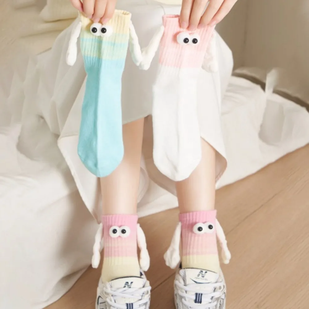 

Valentine's Day Gift Magnetic Hand in Hand Socks for Couples Friends Fun Gift Novelty Socks for Men Women for Her Socks Cartoon
