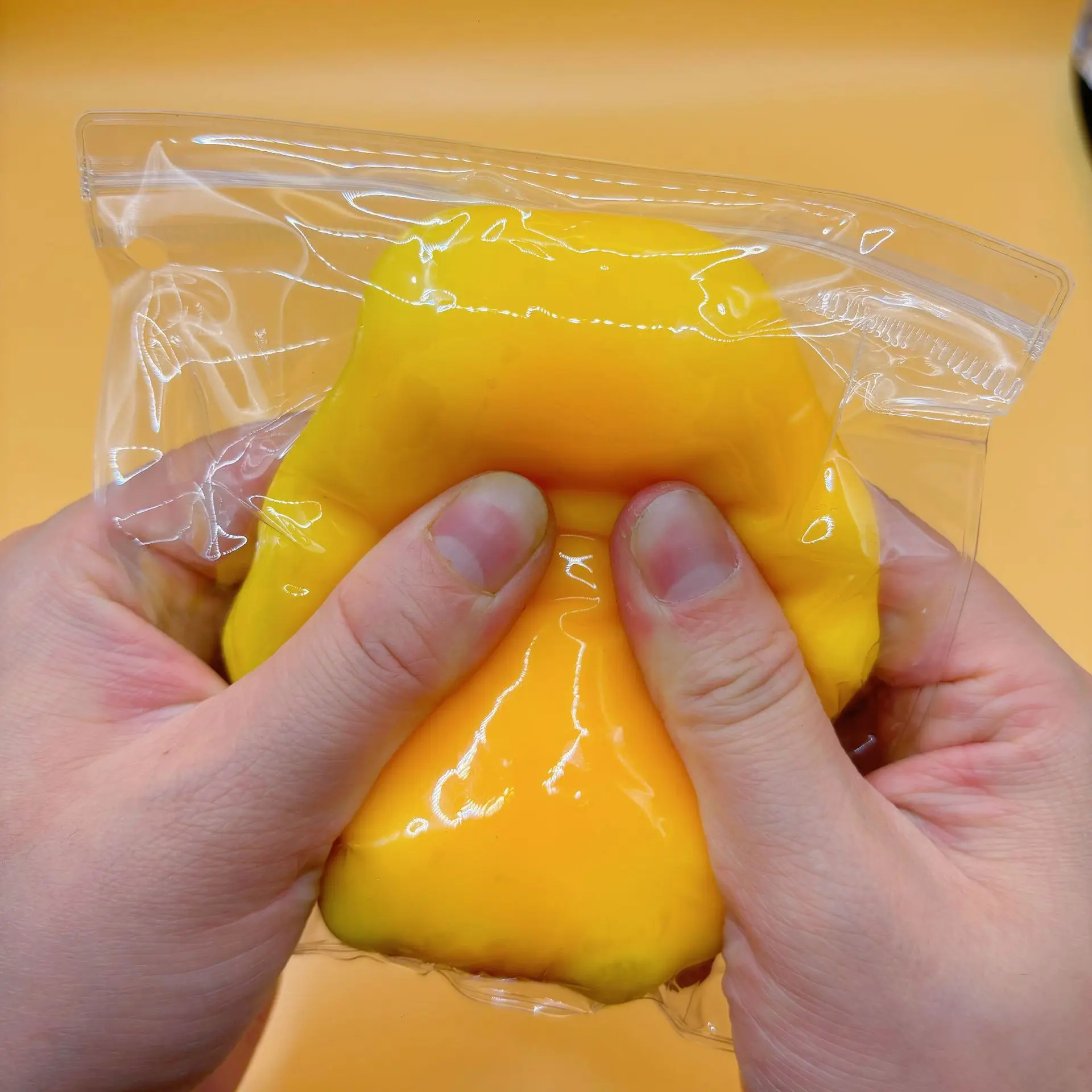 Simulado criativo brinquedo de descompressão de alimentos mangueira fluido amassar e liberação de música ferramenta de alívio de estresse brincadeira pequeno presente popu