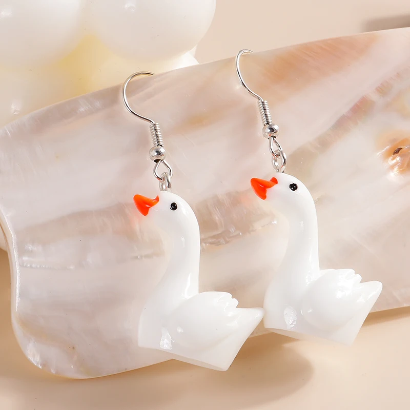 Funny Animal Duck Drop Earrings for Women Cute White Goose Jewelry Ornaments Girls Party Birthday Jewelry Gifts