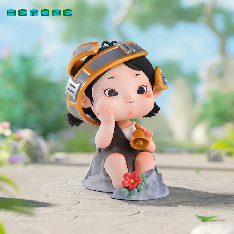Novo original yancy outing jardim série caixa cega anine figura pvc modelo mesa decoração brinquedo caixa mistério presentes de aniversário da menina
