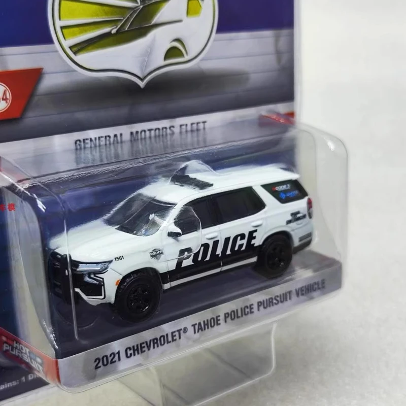 

2021 Tower River Police Pursuit Vehicle (PPV) GM Fleet Police Display Vehicle Коллекция игрушек Маленькие подарки Модель Настенный кулон