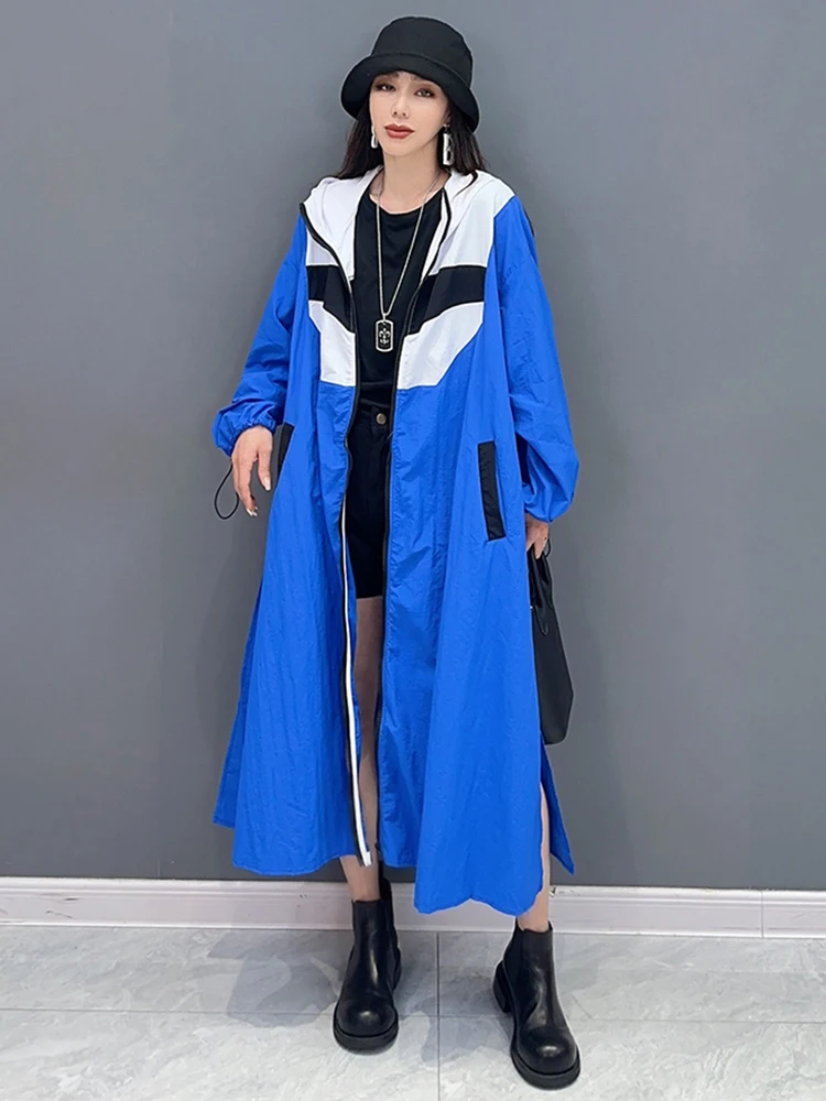 SHENGPALAE Contrast Color Trench For Women Fashion Trend Hooded Design Casual Loose Windbreaker Coat Spring 2024 New Tide 5R7160