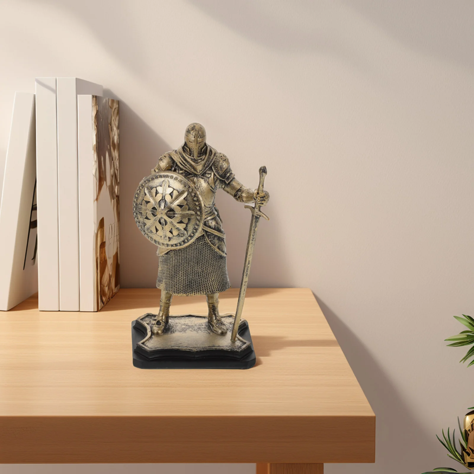 

Vintage Resin Medieval Soldier Statue Knight Sculpture Decorative Home Office Desk Display Retro Medieval Decor
