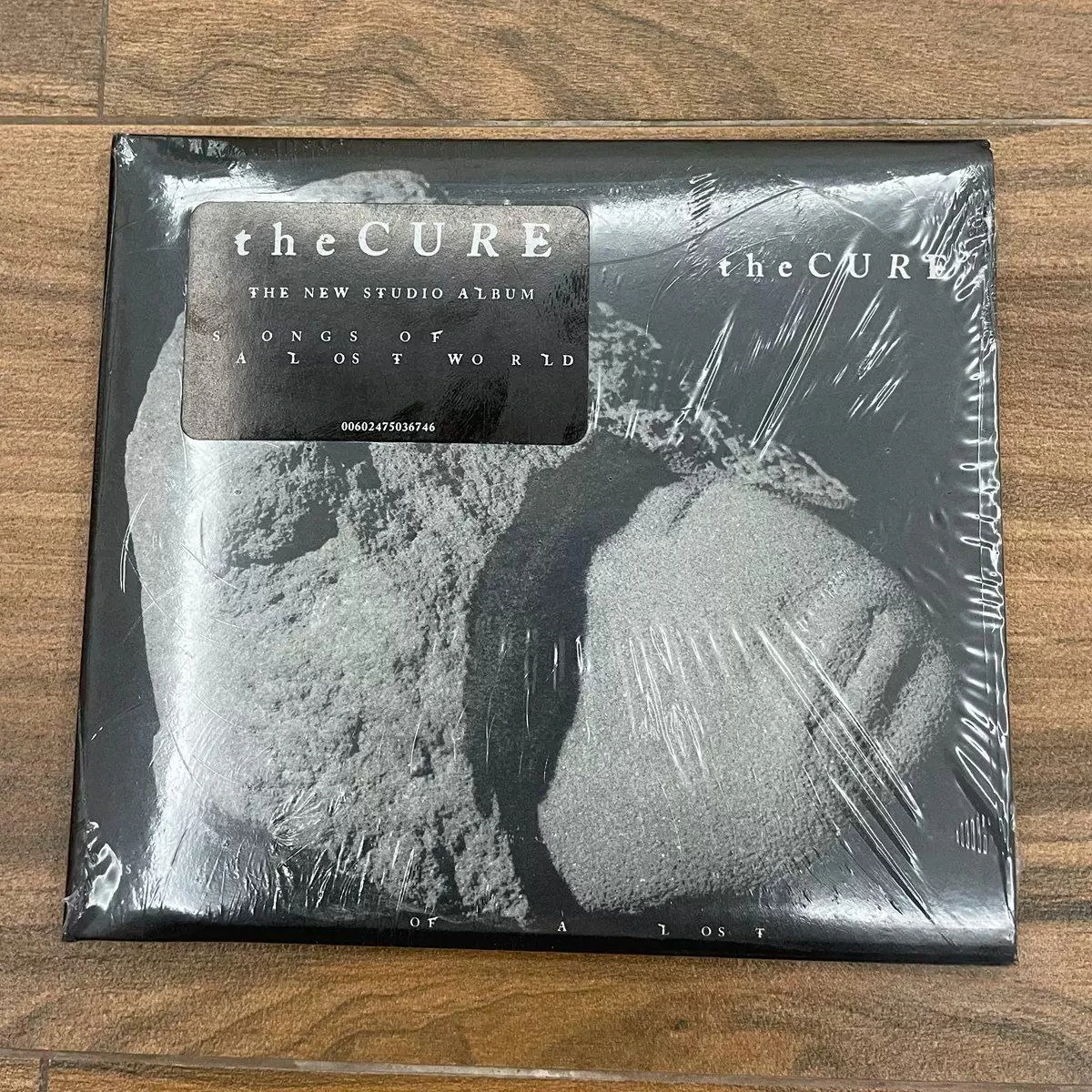 Album CD gothique post-punk 2024, premier nouvel enregistrement en studio depuis 16 ans, rock atmosphérique sombre