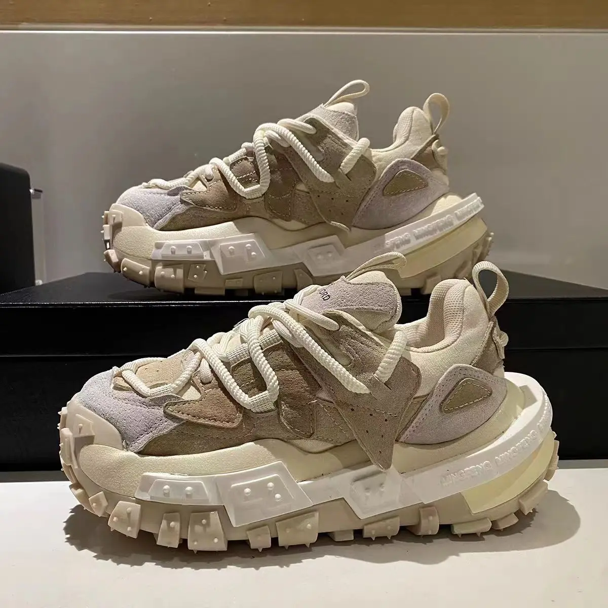 Trendy Men's Casual Shoes Autumn Season Thick Bottom Heightening  Leisure Shoes Teenage Tire Bottom Internet Famous Dad ...