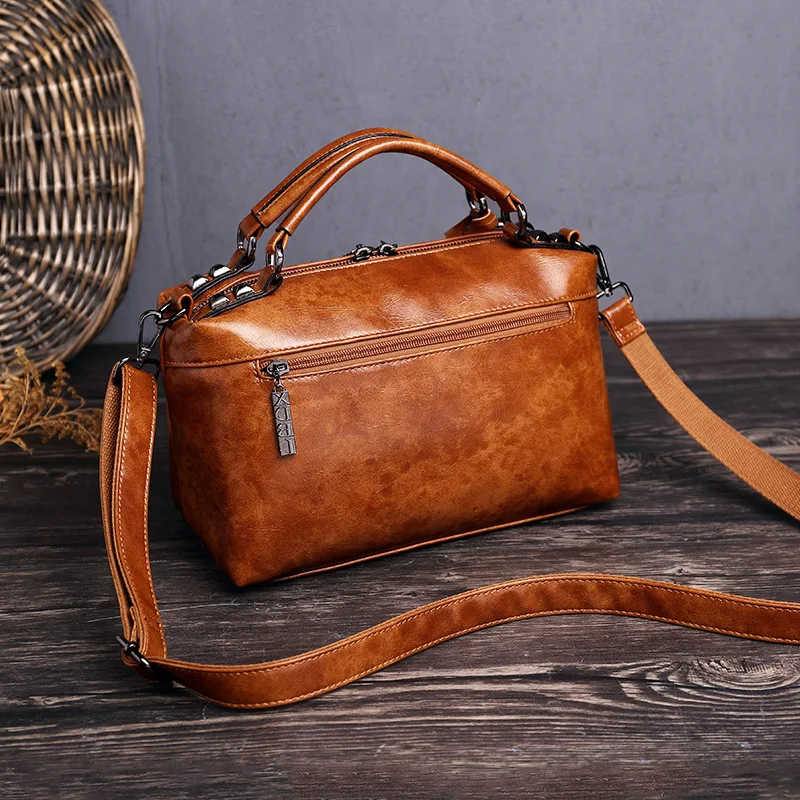 Johnature Retro Oil Wax Leather Women Bag 2024 New Rivet Luxury Handbag Solid Color Large Capacity Shoulder & Crossbody Bags