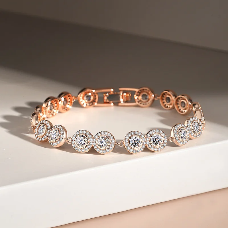 

Luxury Exquisite Zircon Bracelet Gold-plated Shining Crystal Bracelet for Women Vintage Party Wedding Bridal Jewelry Gift